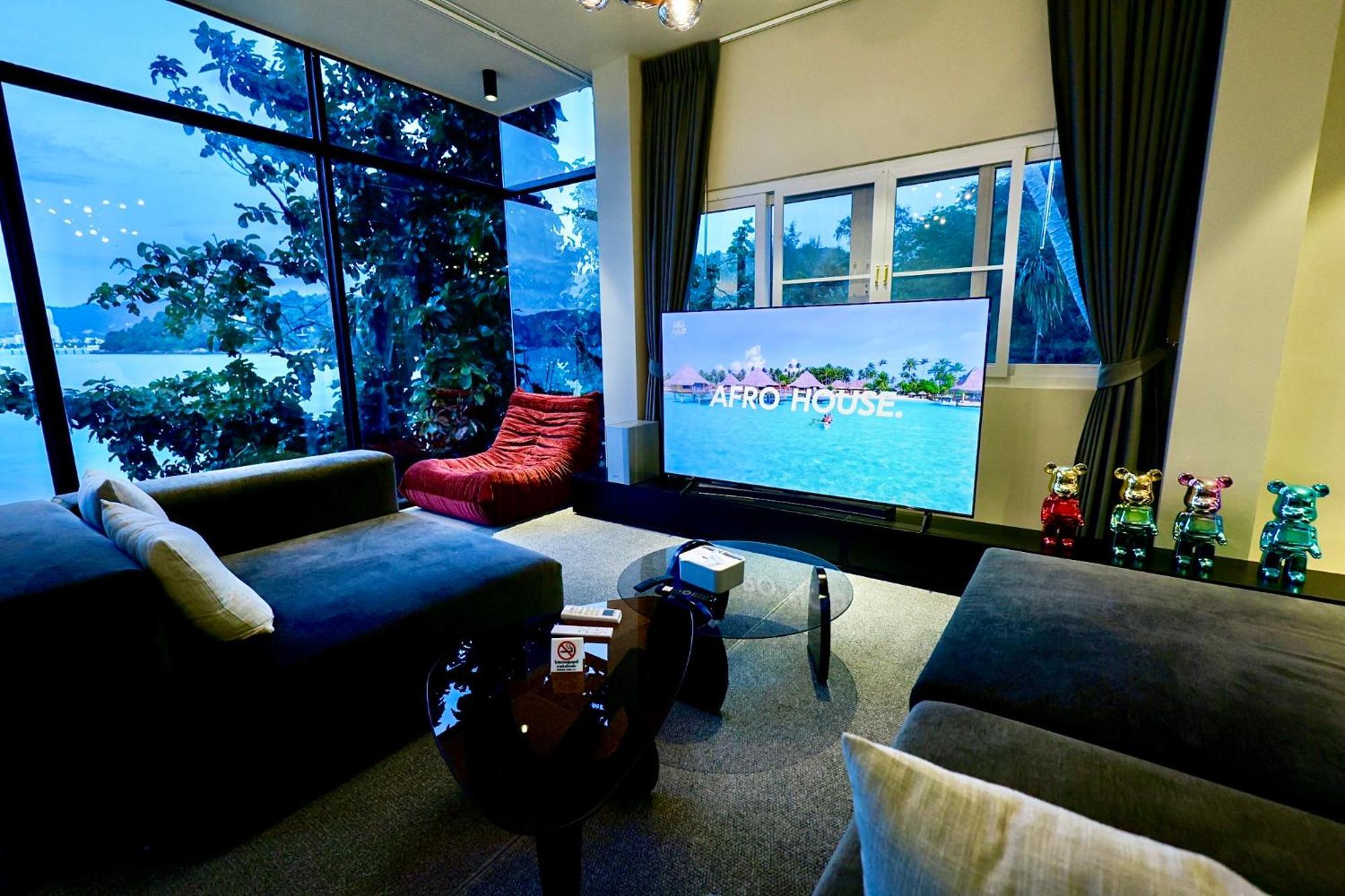 Tri Trang Beachfront With Stunning Views Appartamento